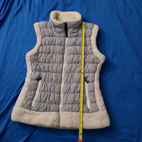 Calvin Klein Performance Puffer Vest Silver Off White Sherpa Trim Women Large - Picture 4 of 7